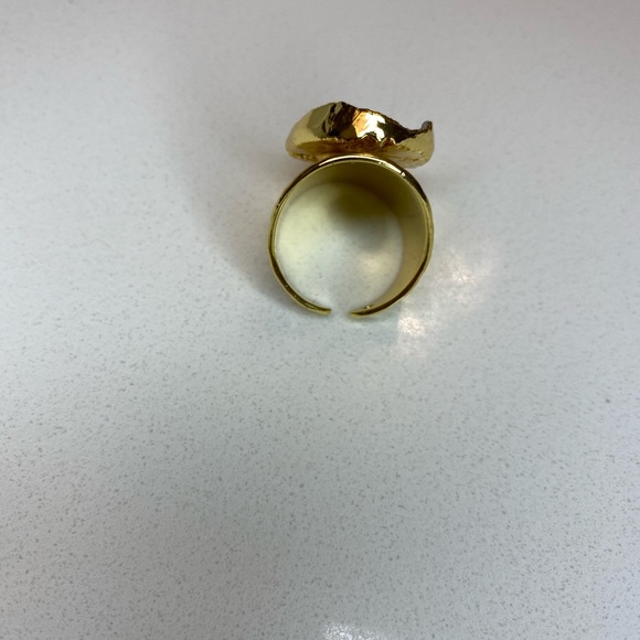 Statement Ring - Picture 4 of 4